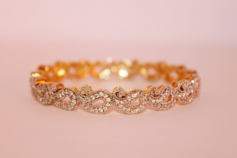 Infinity Diamond Band detail
